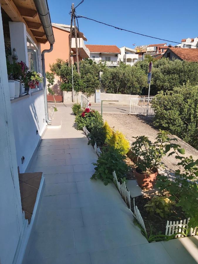 חוואר Apartments And Rooms With Parking Space Hvar - 13161 מראה חיצוני תמונה