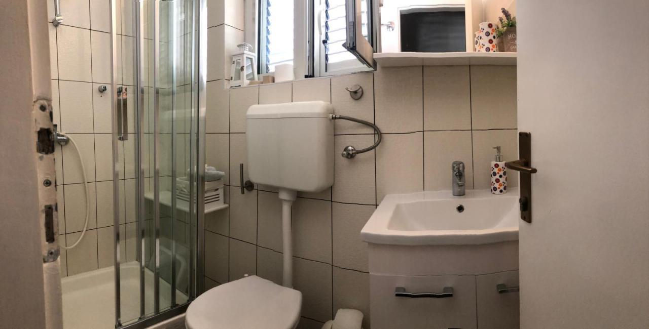 חוואר Apartments And Rooms With Parking Space Hvar - 13161 מראה חיצוני תמונה